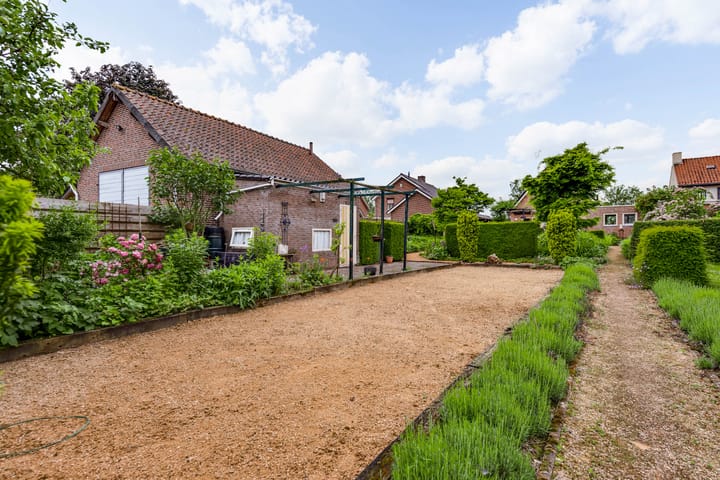 Photo 39 of Moeder Magdalenastraat 7