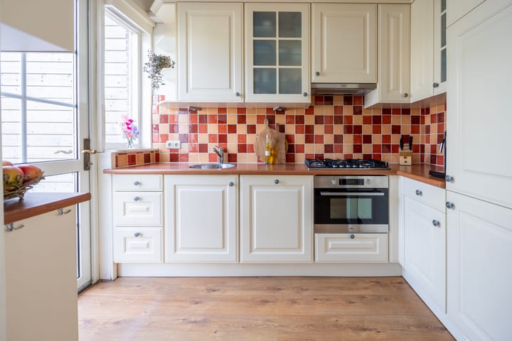 Foto 11 van Medanstraat 7