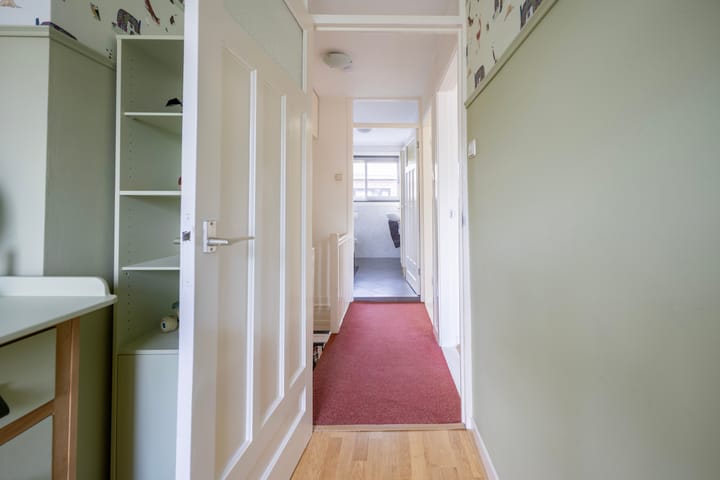 Foto 27 van Medanstraat 7