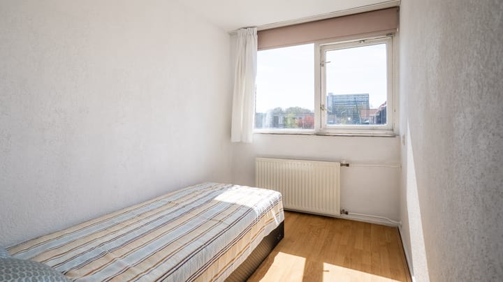 Foto 9 van Debussystraat 1