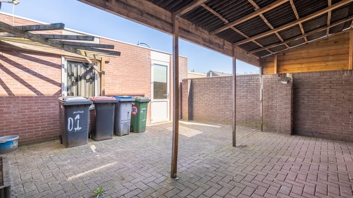 Foto 22 van Debussystraat 1