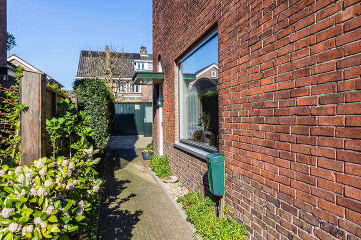 Foto 27 van Weidestraat 8