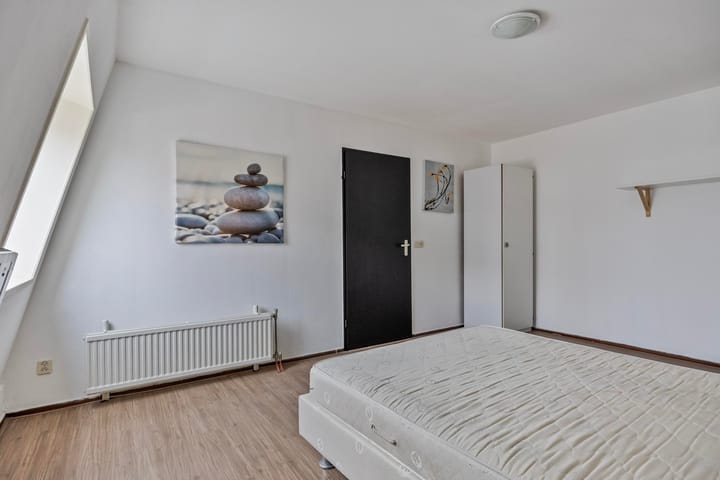 Photo 10 of Machineweg 33-A