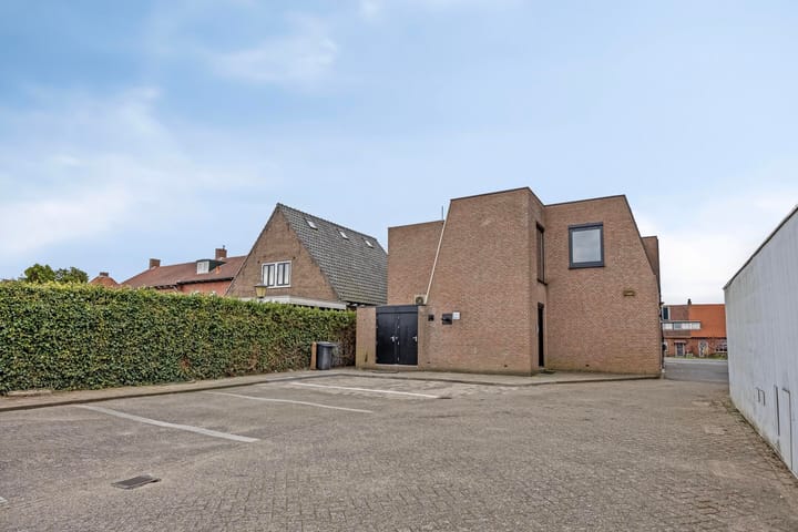 Photo 26 of Machineweg 33-A