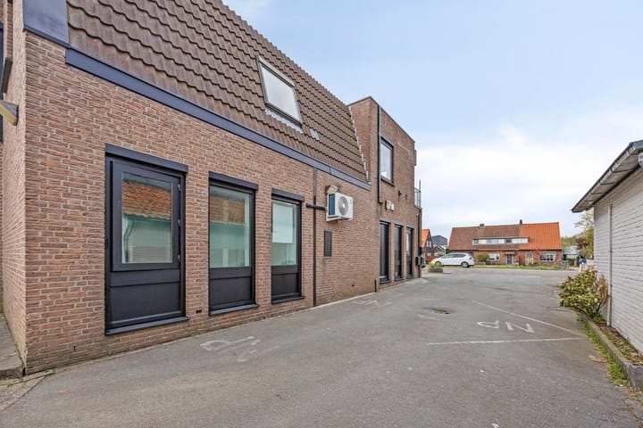 Photo 24 of Machineweg 33-A