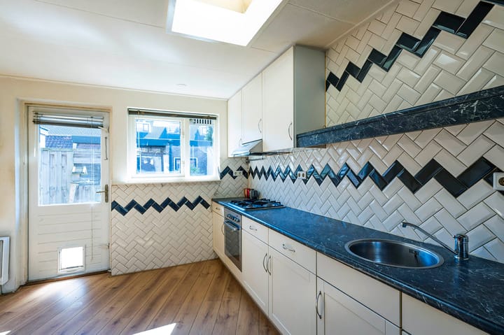 Foto 12 van Larenseweg 100