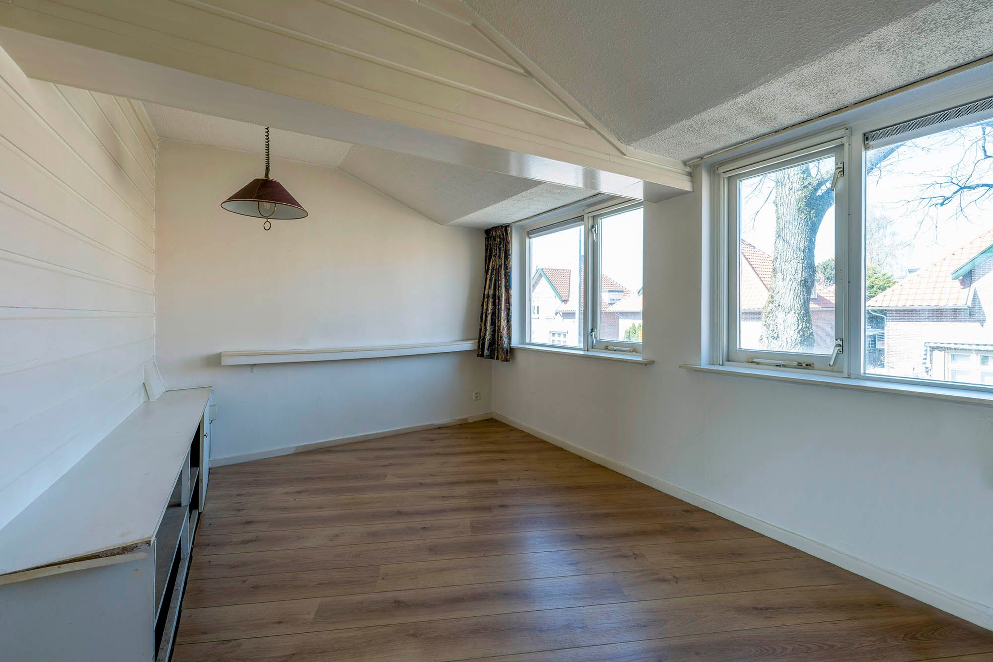 Foto 15 van Larenseweg 100