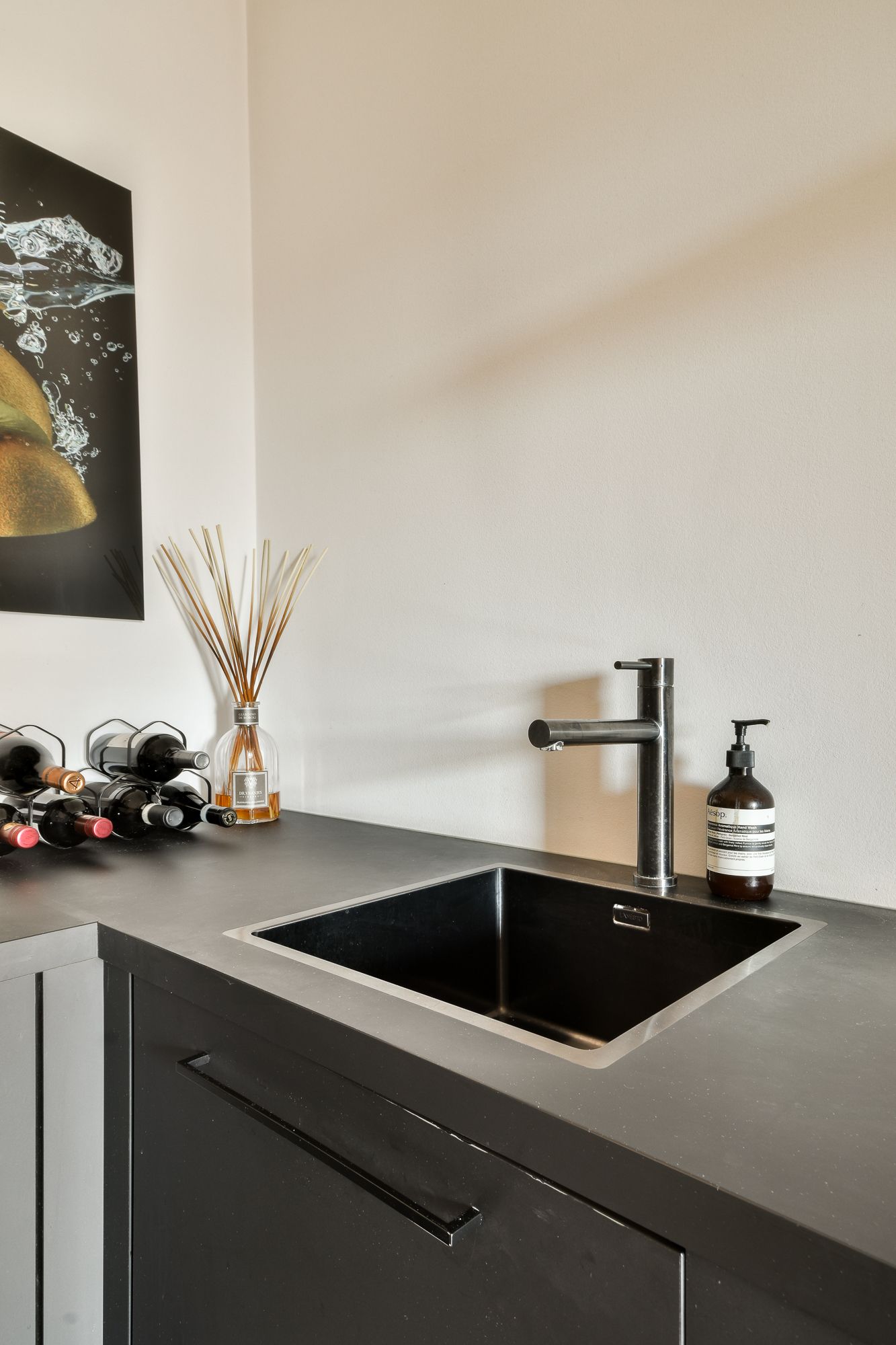 Foto 12 van Nieuwevaartweg 33