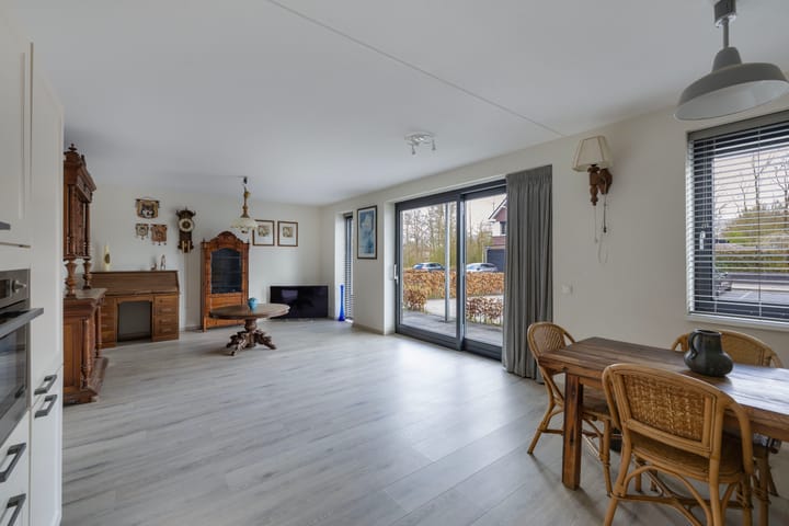 Foto 3 van Hofjager 9