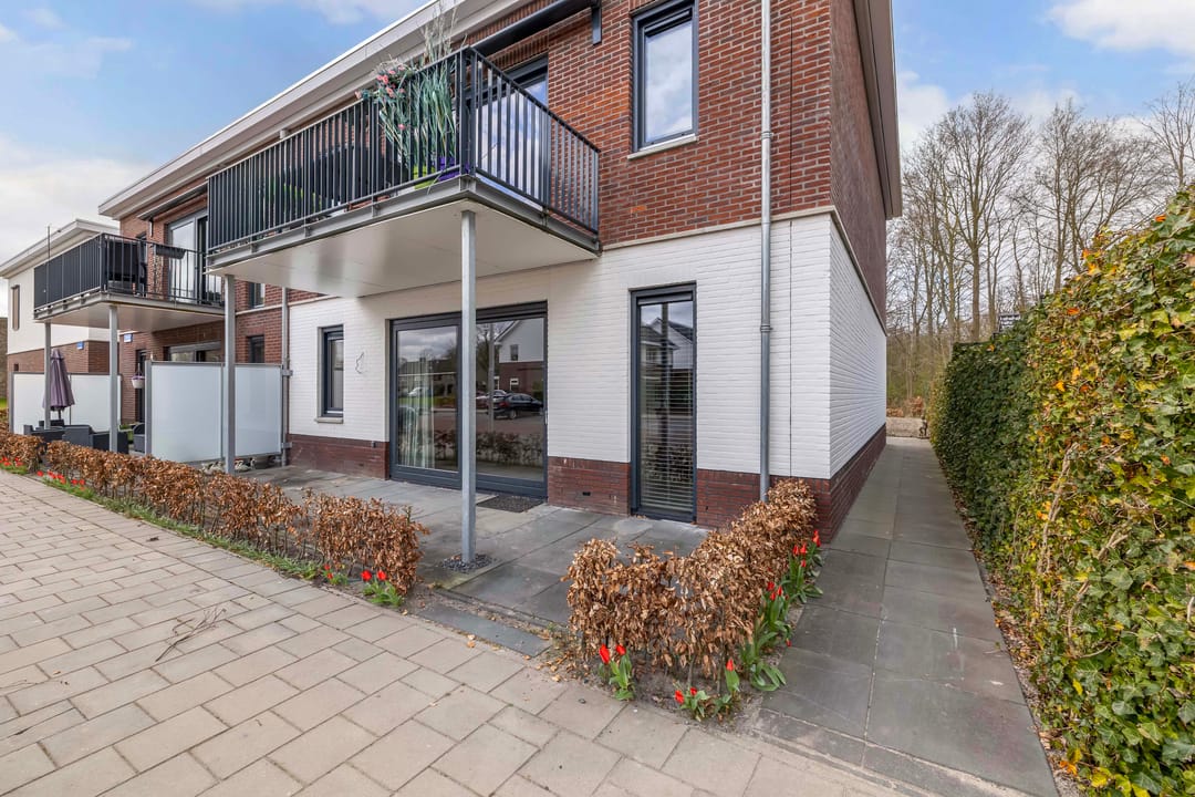 Foto 11 van Hofjager 9