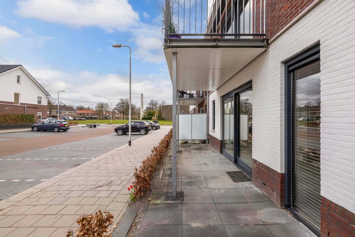 Foto 12 van Hofjager 9