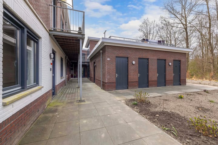 Foto 14 van Hofjager 9