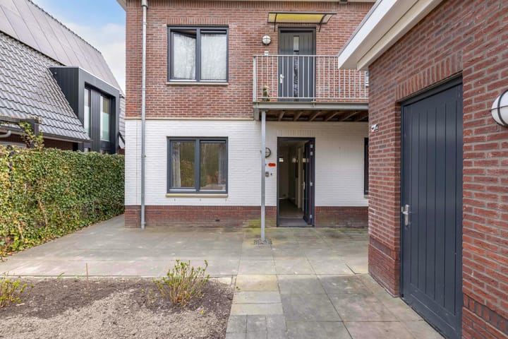 Foto 15 van Hofjager 9