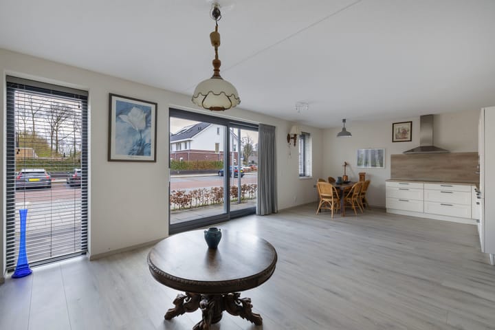 Foto 21 van Hofjager 9