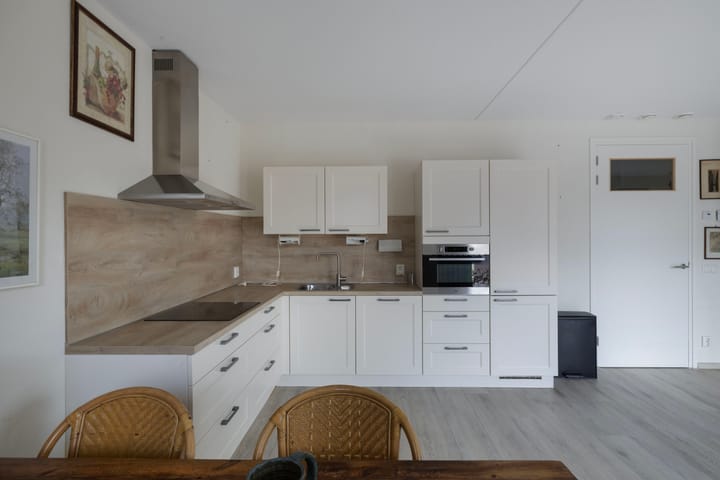 Foto 28 van Hofjager 9