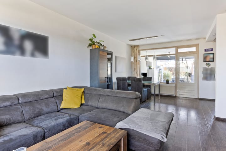 Foto 9 van Airborneplein 4