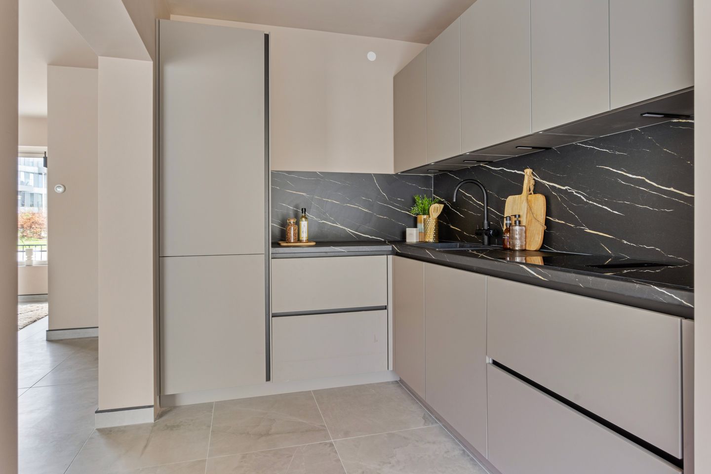 Foto 19 van Pieter Zeemanstraat 47