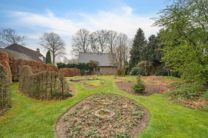 Foto 42 van Oude Dalerveensestraat 10