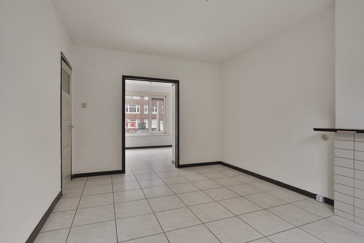 Photo 3 of Goereesestraat 37-A