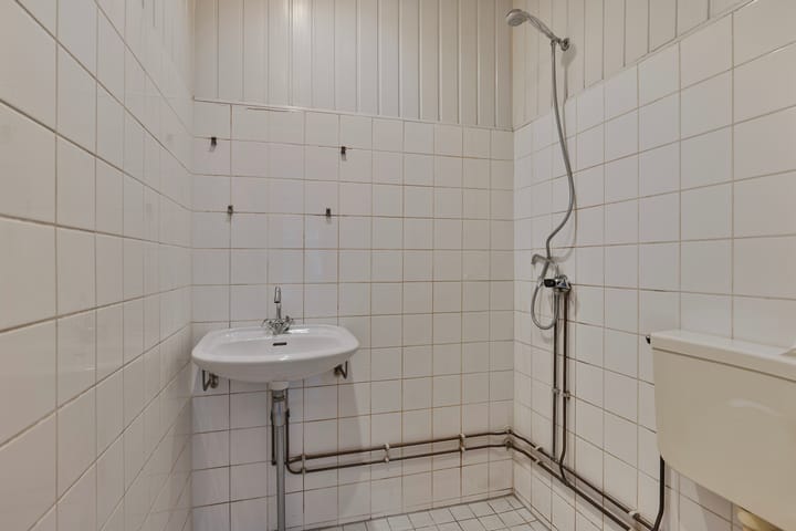 Photo 10 of Goereesestraat 37-A