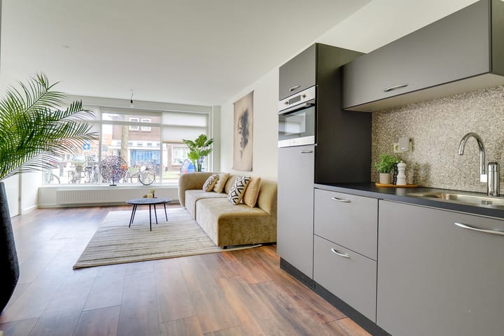 Photo 3 of Edisonstraat 84