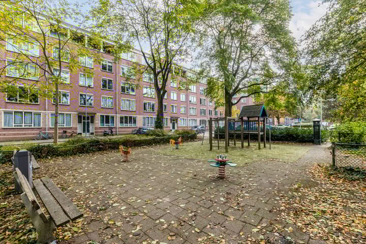 Foto 33 van Vredenoordlaan 46-A