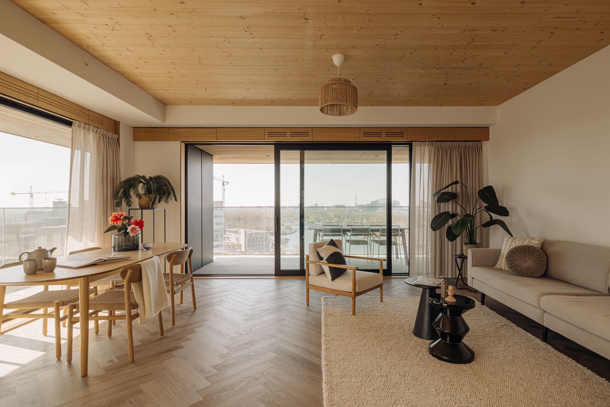 Foto 3 van Korte Ouderkerkerdijk 1-R1