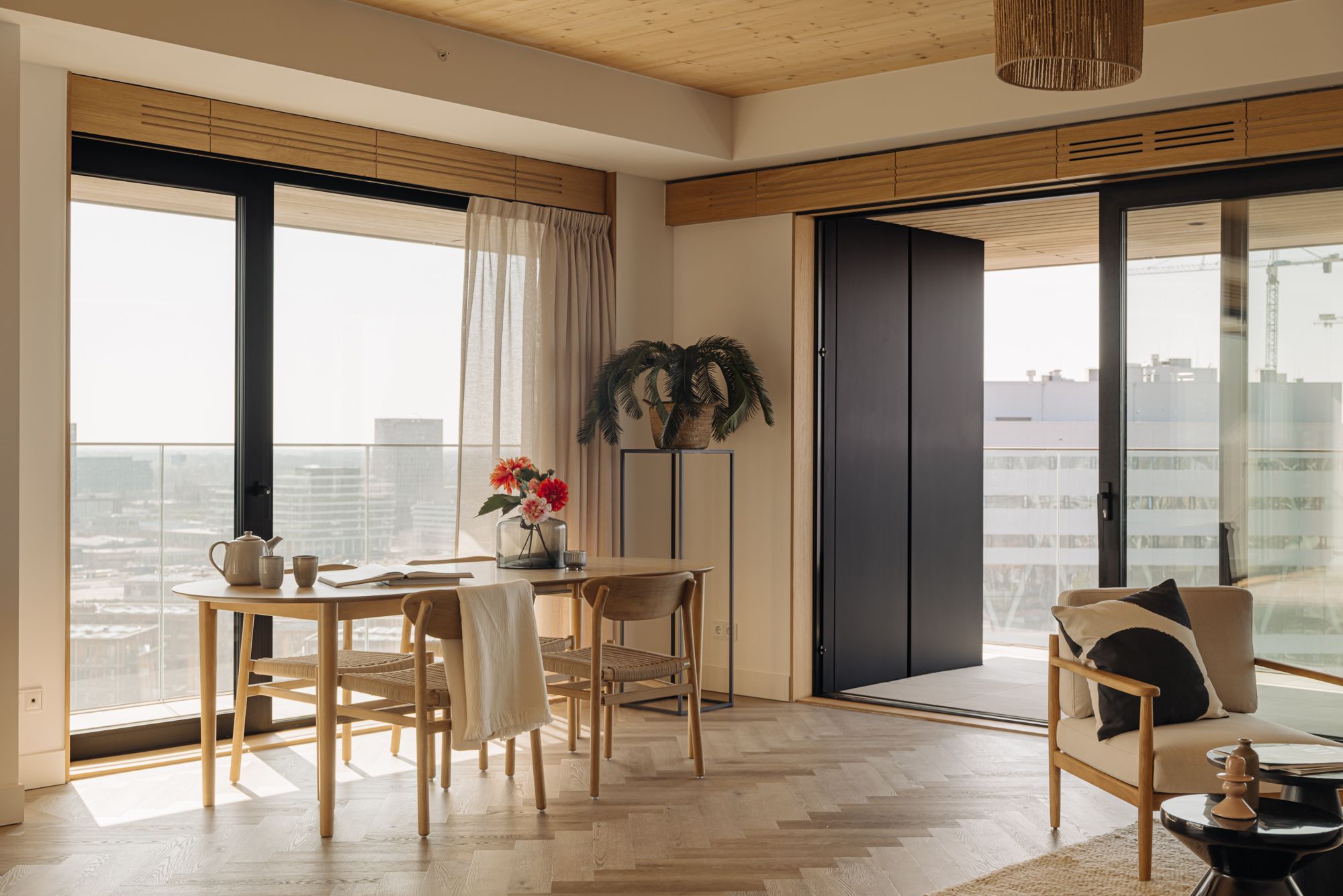 Foto 9 van Korte Ouderkerkerdijk 1-R1