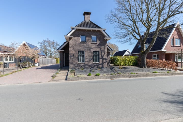 Photo 2 of Meenteweg 43