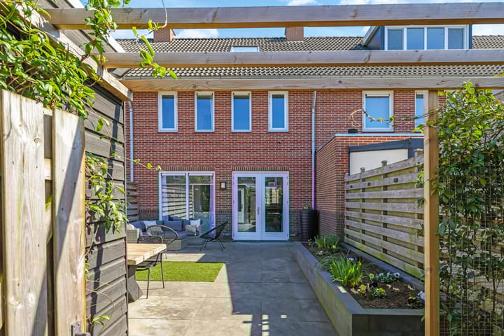 Foto 45 van Montagestraat 11