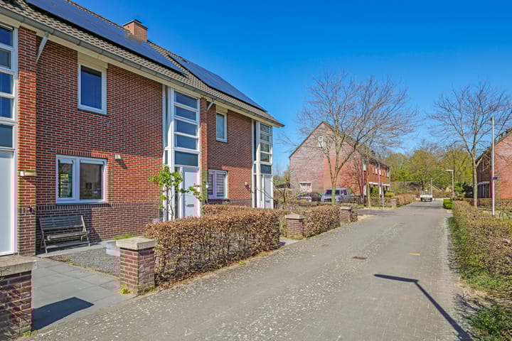 Foto 63 van Montagestraat 11