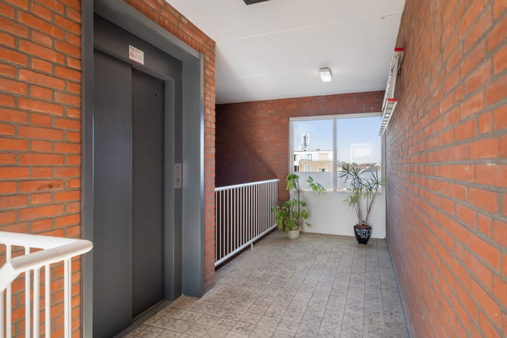 Photo 12 of Molenstraat 38