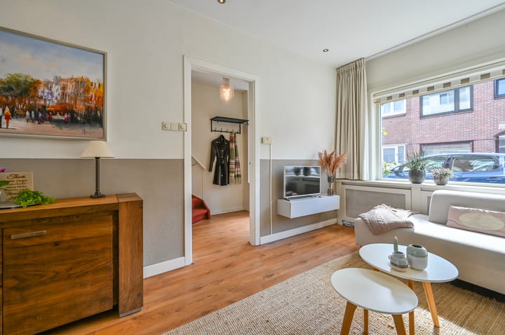 Foto 16 van Medanstraat 7