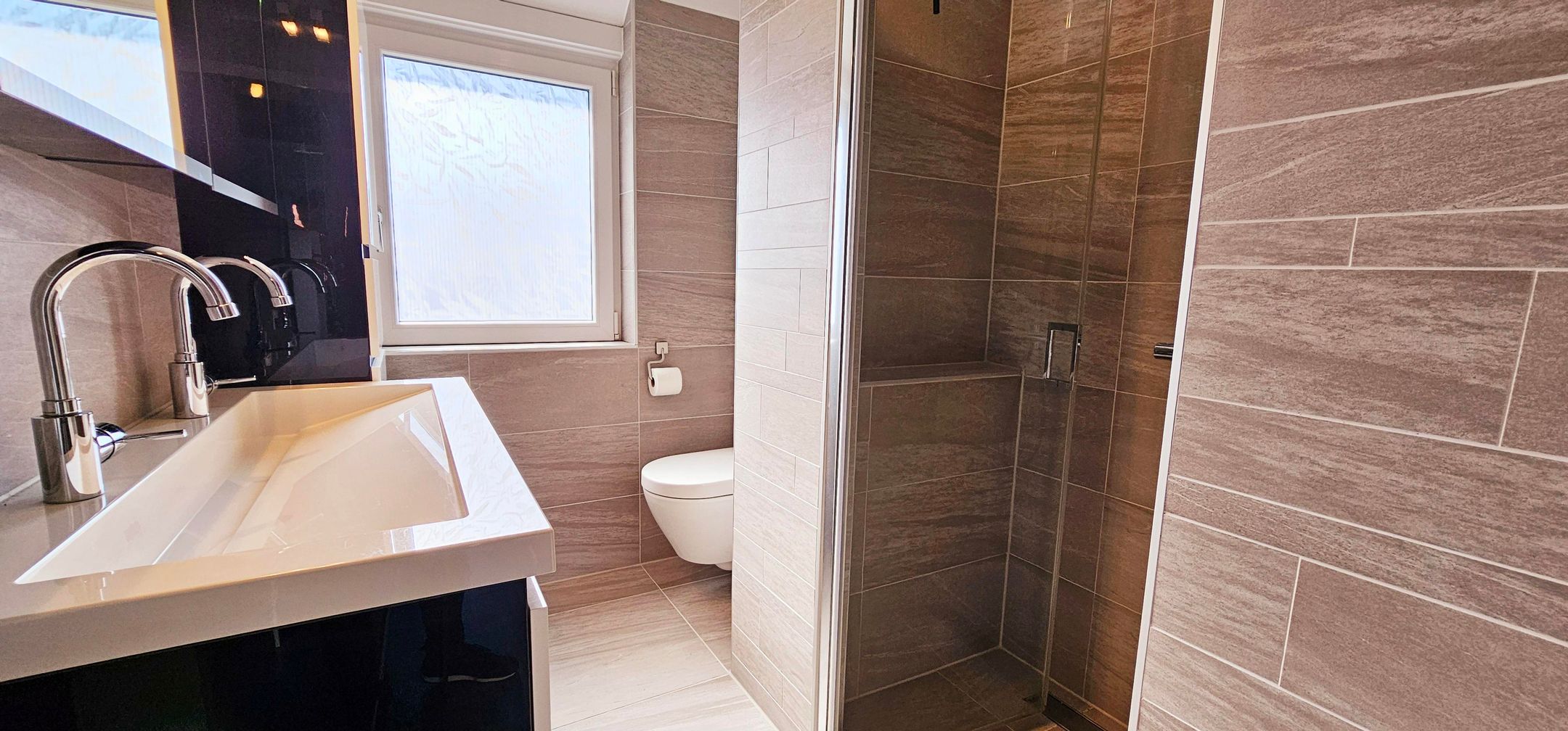 Foto 24 van Adrienne Solserstraat 70