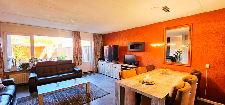 Foto 3 van Adrienne Solserstraat 70