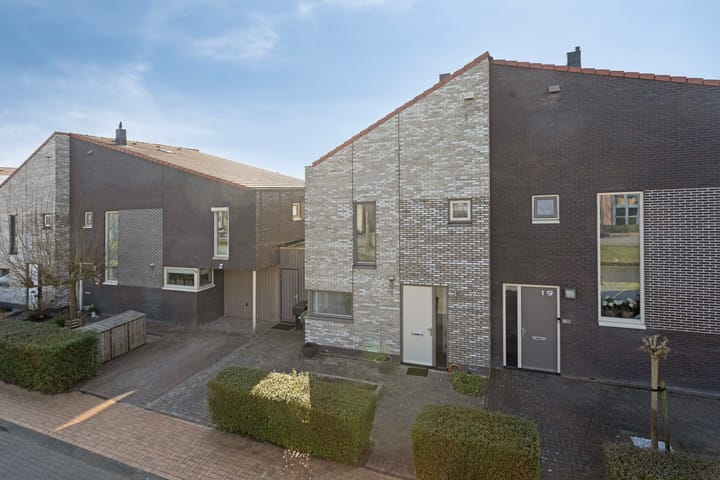 Foto 24 van Geert van der Zwaagweg 20