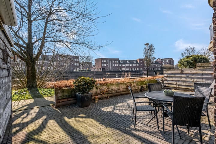 Foto 32 van Aletta Jacobslaan 92