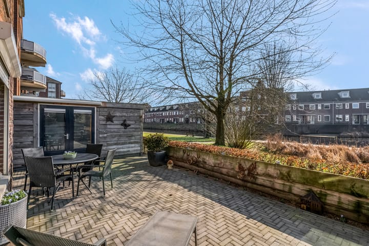 Foto 39 van Aletta Jacobslaan 92