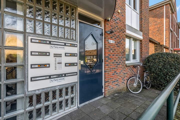 Foto 45 van Aletta Jacobslaan 92