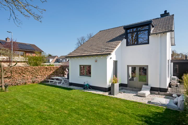 Foto 51 van Ireneweg 14-B