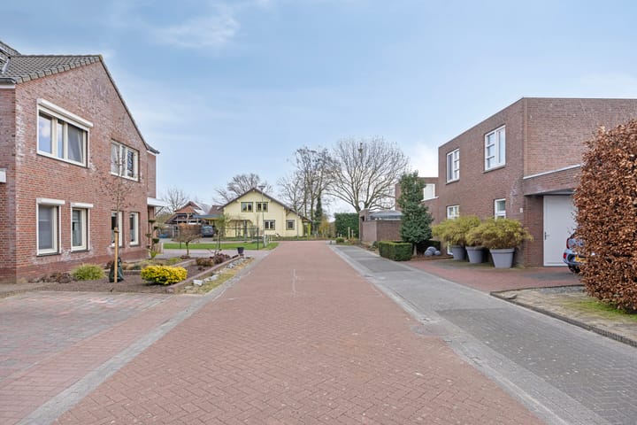 Foto 36 van Brouwersweg 18