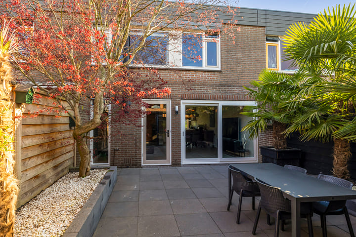 Foto 17 van Zonnebloemstraat 47