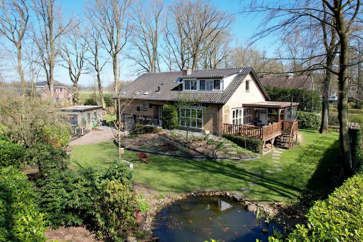 Foto 1 van Looërmark 29