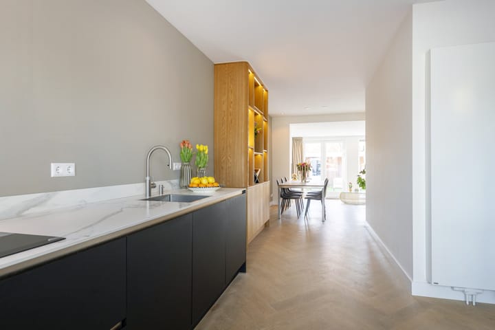 Foto 8 van Adriaen Beyerkade 4