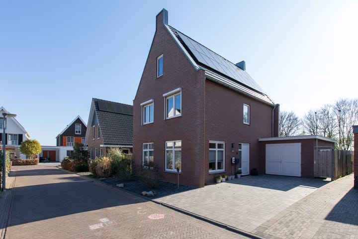 Foto 7 van Schooneveldstraat 36