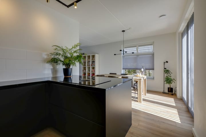 Foto 26 van Schooneveldstraat 36