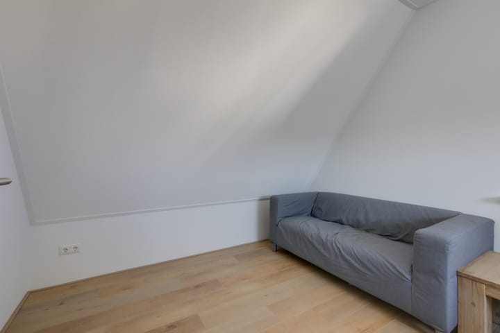 Foto 47 van Schooneveldstraat 36