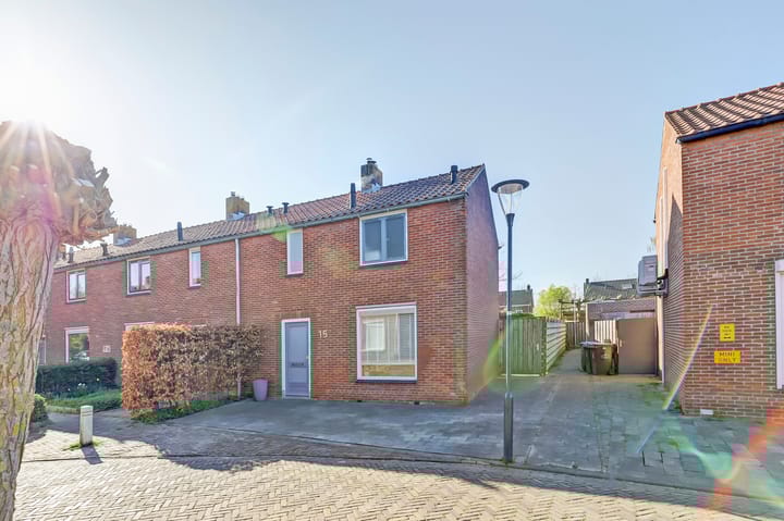 Foto 1 van Willemsstraat 15