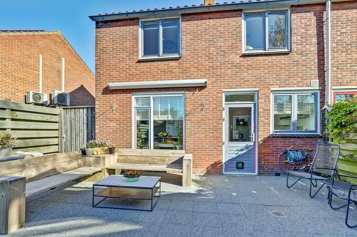 Foto 24 van Willemsstraat 15