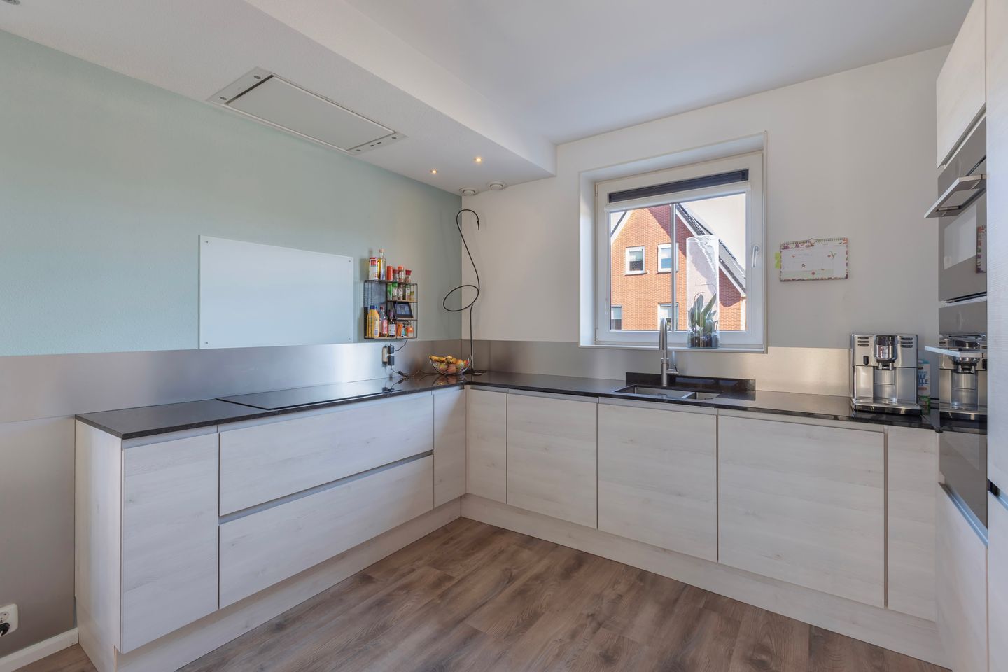 Foto 19 van Draverij 7